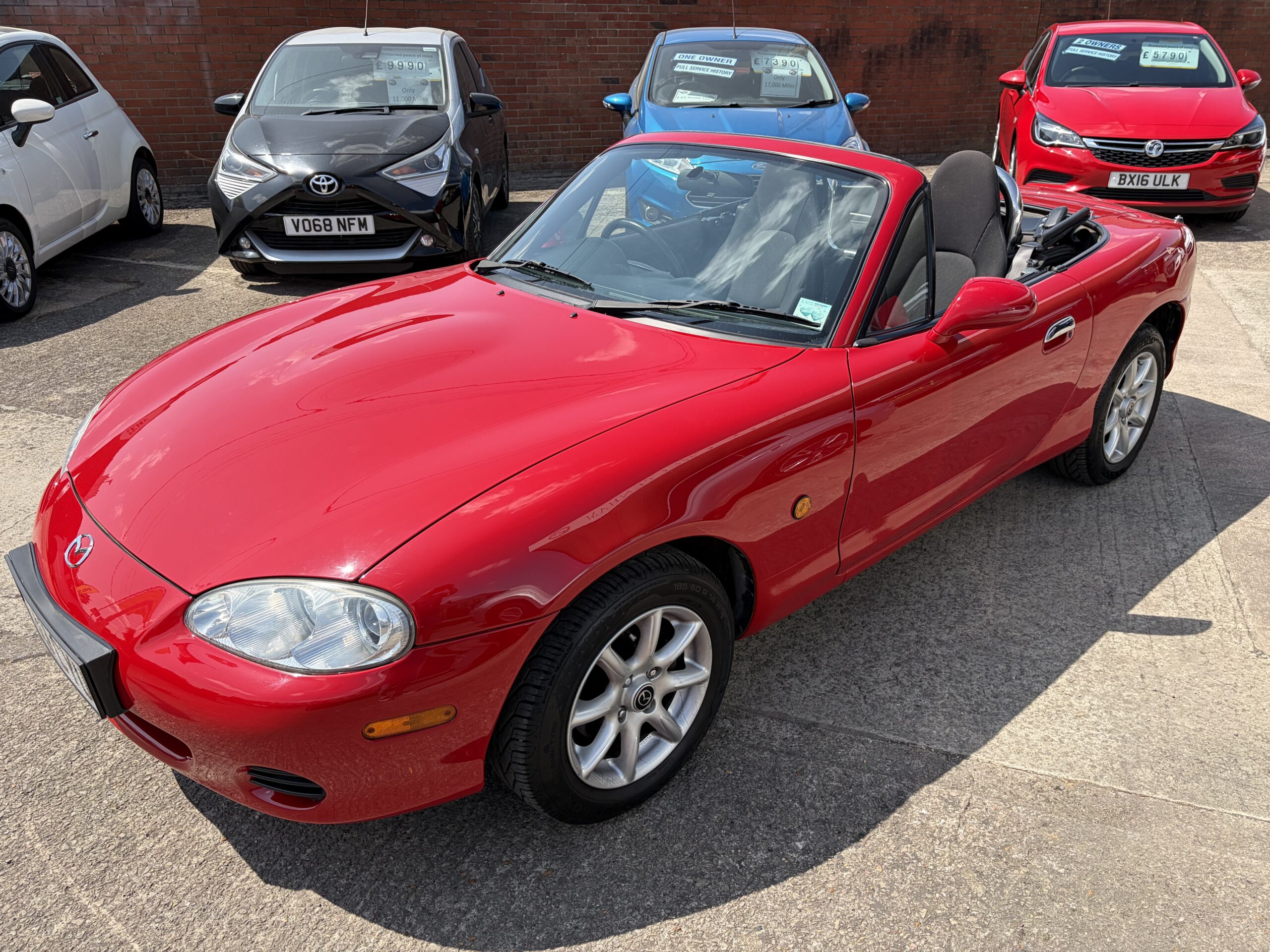 2003 Mazda MX-5